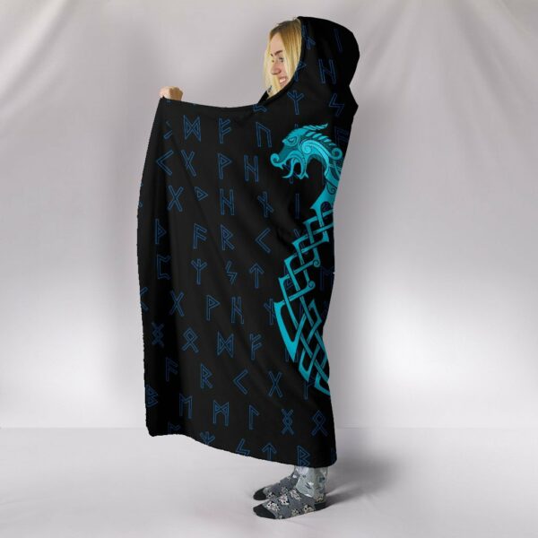 Egishjalmur Helm Ofwe Blue Edition Collection Viking Hooded Blanket - Image 3