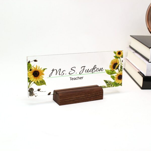 Personalized Sunflower Acrylic Desk Name Plate Gifts Idea For Tearcher, Boss, Coworkers And Friends